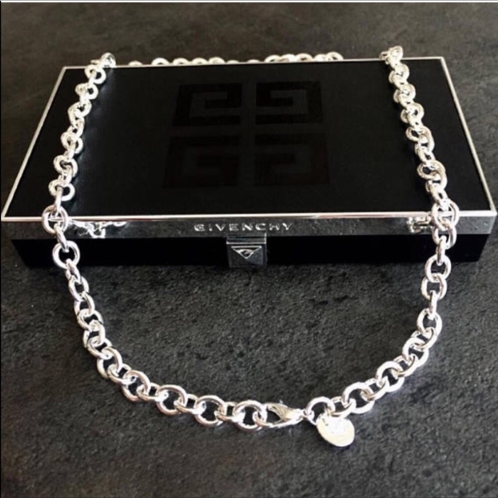 ✨✨RESTOCK✨✨925 Sterling Silver Plated Necklace✨ - Picture 2 of 3